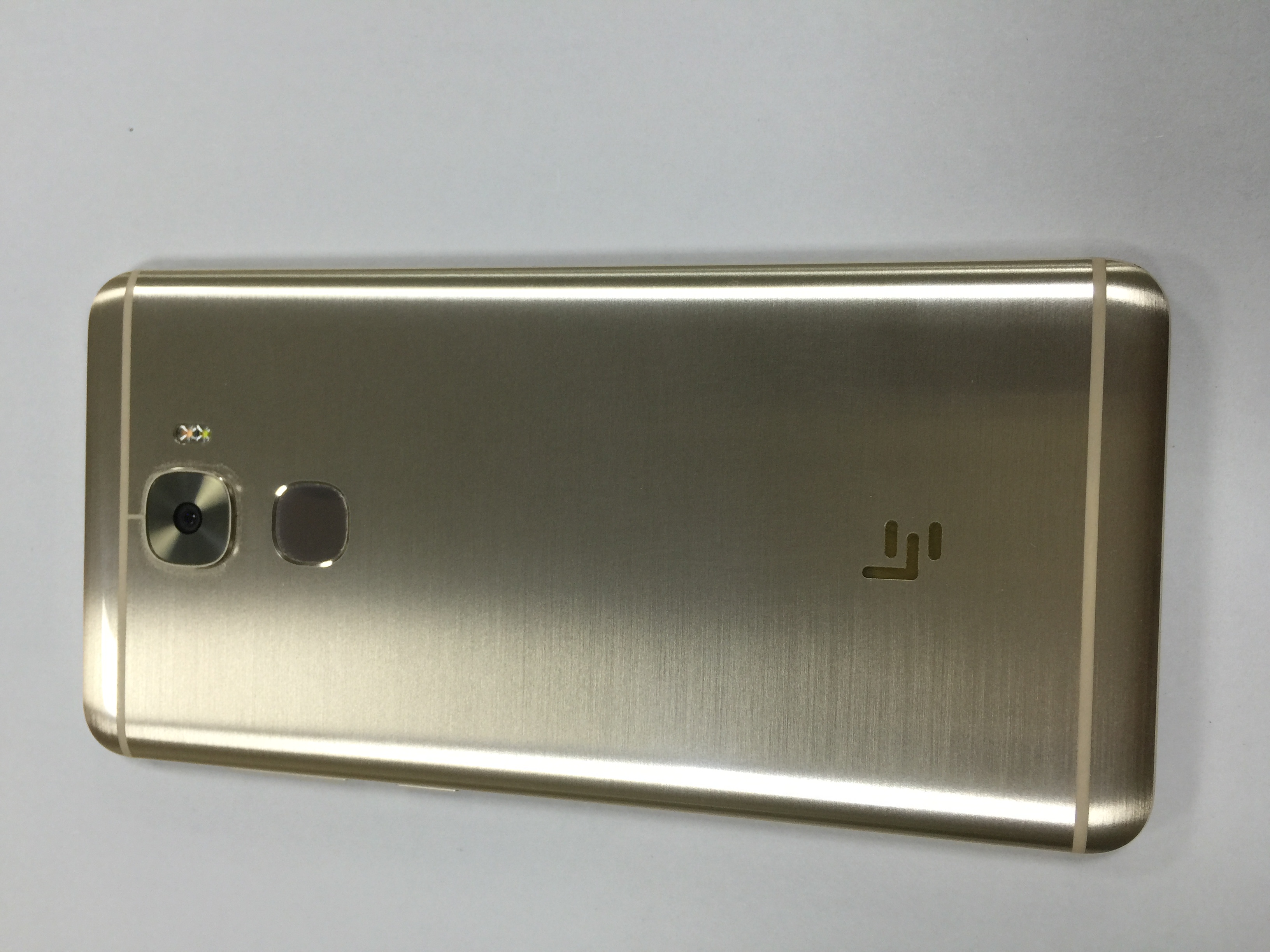 手機外殼金屬納米涂層 手機外殼金屬納米涂層